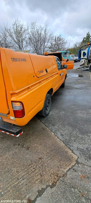 CUREUR HP RIVARD/TOYOTA 2001 DK061BM (VENTE UNIQUEMENT EXPORT) - Camion hydrocureur: photos 5 CUREUR HP RIVARD/TOYOTA 2001 DK061BM (VENTE UNIQUEMENT EXPORT) - Camion hydrocureur: photos 5
