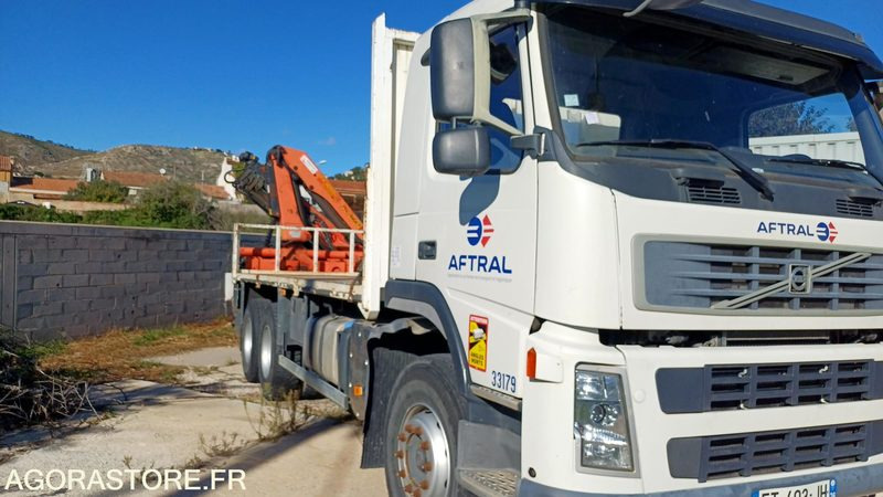 Camion-grue Volvo - 2008 - 381145 kms (33179/FT-403-JH) - Camion: photos 3 Camion-grue Volvo - 2008 - 381145 kms (33179/FT-403-JH) - Camion: photos 3