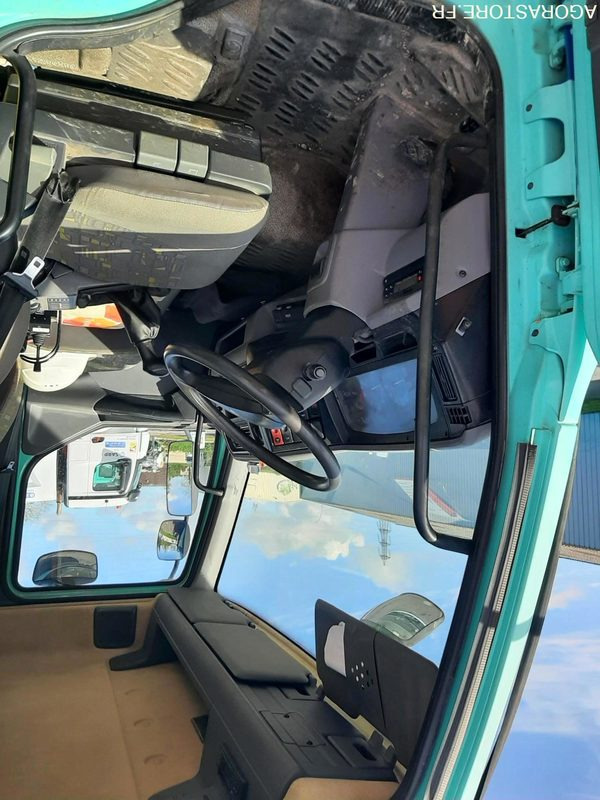 PORTEUR MULTIBENNE RENAULT EX-742-KK 2003 123 000 KM - Camion: photos 3 PORTEUR MULTIBENNE RENAULT EX-742-KK 2003 123 000 KM - Camion: photos 3