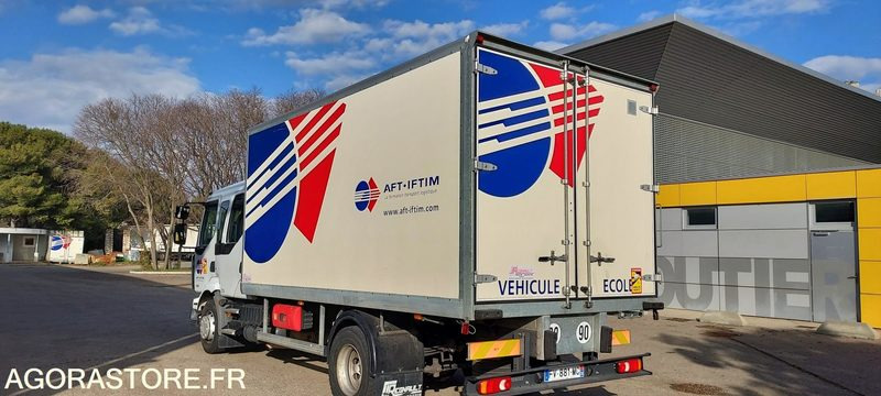 PORTEUR ROUTIER - MIDLUM 220-15 - 3774 - 98000 kms - Camion: photos 3 PORTEUR ROUTIER - MIDLUM 220-15 - 3774 - 98000 kms - Camion: photos 3