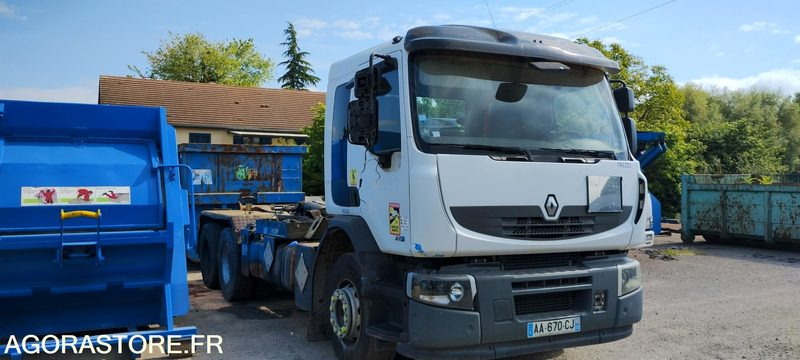 RENAULT 26T/BRAS - AA670CJ - 2009 / 672 662 KM - Camion: photos 2 RENAULT 26T/BRAS - AA670CJ - 2009 / 672 662 KM - Camion: photos 2