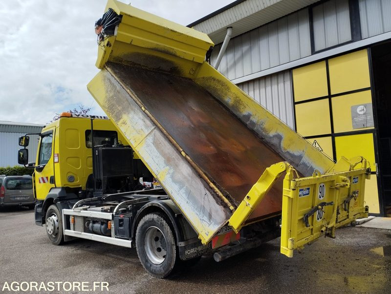 RENAULT D14 14T TRI BENNE DTi 5_210_ TRES FAIBLE KILOMETRAGE _ DY-395-WC - Camion: photos 3 RENAULT D14 14T TRI BENNE DTi 5_210_ TRES FAIBLE KILOMETRAGE _ DY-395-WC - Camion: photos 3