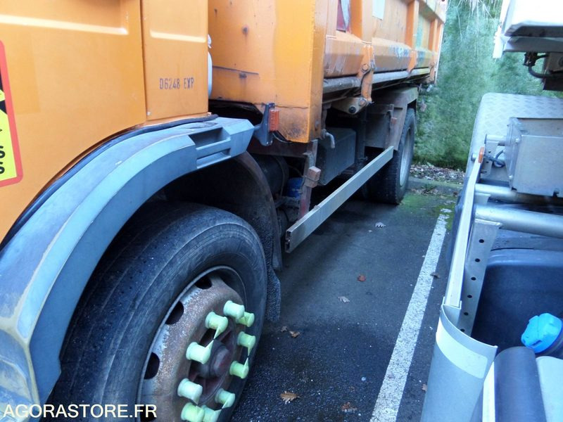 Renault M210 - 1998 - 174000km (BY-623-FQ) - Camion: photos 2 Renault M210 - 1998 - 174000km (BY-623-FQ) - Camion: photos 2