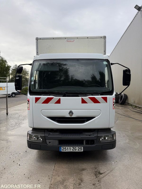Renault Midlum 180ch porteur 4x2 Fourgon avec Hayon - Camion: photos 3 Renault Midlum 180ch porteur 4x2 Fourgon avec Hayon - Camion: photos 3