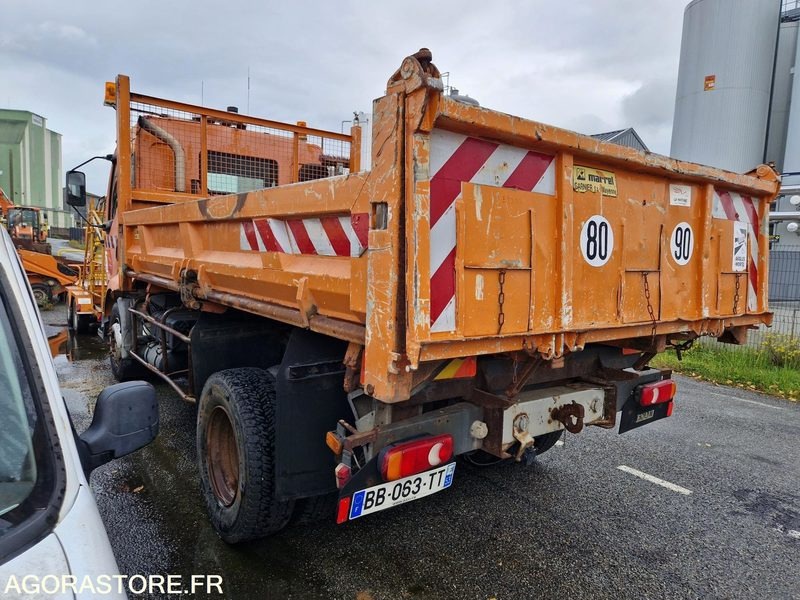 Renault Midlum -183462- 2002 - BB063TT - Camion: photos 4 Renault Midlum -183462- 2002 - BB063TT - Camion: photos 4