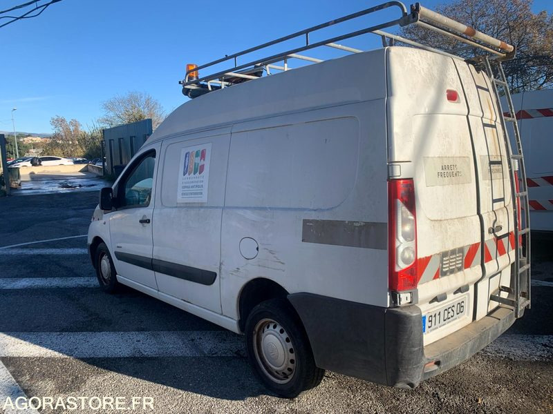 Citroën Jumpy - 2009 - 75 979 kms - 911 CES 06 - Fourgon utilitaire: photos 4 Citroën Jumpy - 2009 - 75 979 kms - 911 CES 06 - Fourgon utilitaire: photos 4