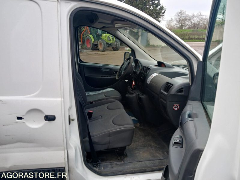 Fourgon utilitaire Citroën Jumpy: photos 8