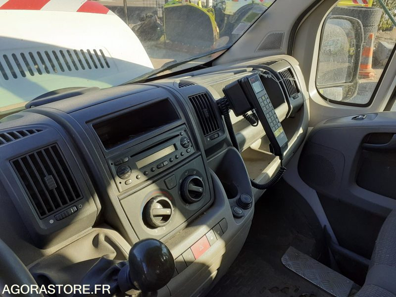 Citroën jumper 2010 - 207424kms - Utilitaire benne: photos 4 Citroën jumper 2010 - 207424kms - Utilitaire benne: photos 4