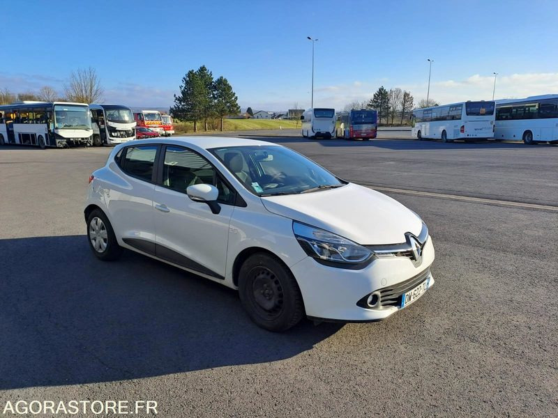 Clio IV 1.5 DCI de 2015 - Voiture: photos 1 Clio IV 1.5 DCI de 2015 - Voiture: photos 1