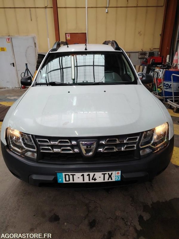 DACIA DUSTER - SUV: photos 3 DACIA DUSTER - SUV: photos 3