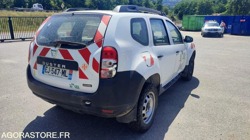 Dacia Duster - SUV: photos 4 Dacia Duster - SUV: photos 4