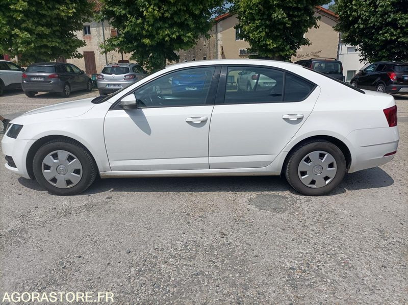 EX-231-PW - Roulant - SKODA OCTAVIA - VP - 314 000Kms - Voiture: photos 1 EX-231-PW - Roulant - SKODA OCTAVIA - VP - 314 000Kms - Voiture: photos 1