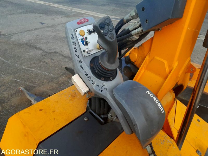 Epareuse Norémat Optima avec tête de fauchage rousseau technipro 160 - Epareuse: photos 3 Epareuse Norémat Optima avec tête de fauchage rousseau technipro 160 - Epareuse: photos 3