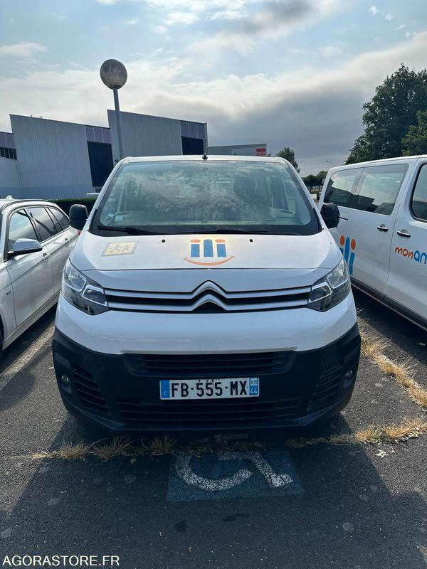 FB-555-MX - Non Roulant - Citroën JUMPY SPACE TOURER - VP - 229 423 Kms - Minibus, Transport de personnes: photos 3 FB-555-MX - Non Roulant - Citroën JUMPY SPACE TOURER - VP - 229 423 Kms - Minibus, Transport de personnes: photos 3