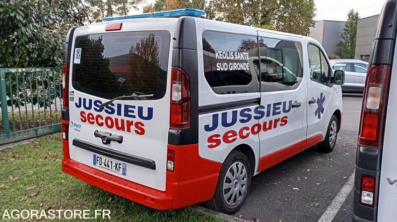 FD-441-KF - "PP"- Non Roulant - RENAULT TRAFIC - VASP - 318 629 Kms - Ambulance: photos 2 FD-441-KF - "PP"- Non Roulant - RENAULT TRAFIC - VASP - 318 629 Kms - Ambulance: photos 2