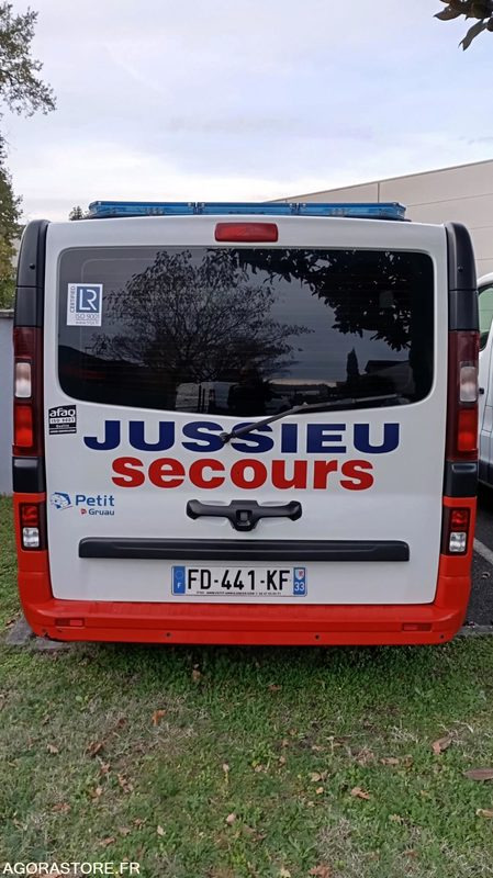 FD-441-KF - "PP"- Non Roulant - RENAULT TRAFIC - VASP - 318 629 Kms - Ambulance: photos 5 FD-441-KF - "PP"- Non Roulant - RENAULT TRAFIC - VASP - 318 629 Kms - Ambulance: photos 5
