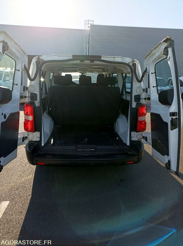 FG-910-DE - Roulant - CITROEN JUMPY SPACE TOURER - VP - 199 032 Kms - Minibus, Transport de personnes: photos 5 FG-910-DE - Roulant - CITROEN JUMPY SPACE TOURER - VP - 199 032 Kms - Minibus, Transport de personnes: photos 5