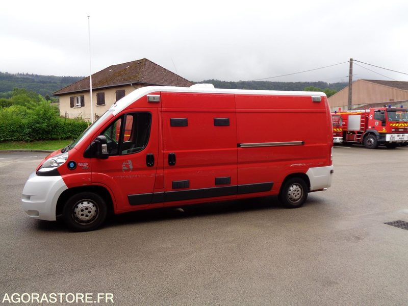 FIAT DUCATO BV.722.FC - Fourgon utilitaire: photos 3 FIAT DUCATO BV.722.FC - Fourgon utilitaire: photos 3