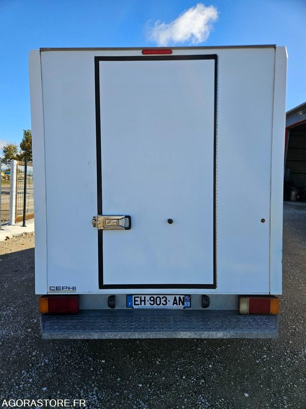 FIAT SCUDO 2.0 130 CAISSE FRIGORIFIQUE FRCX 3 PLACES - Utilitaire frigorifique: photos 5 FIAT SCUDO 2.0 130 CAISSE FRIGORIFIQUE FRCX 3 PLACES - Utilitaire frigorifique: photos 5