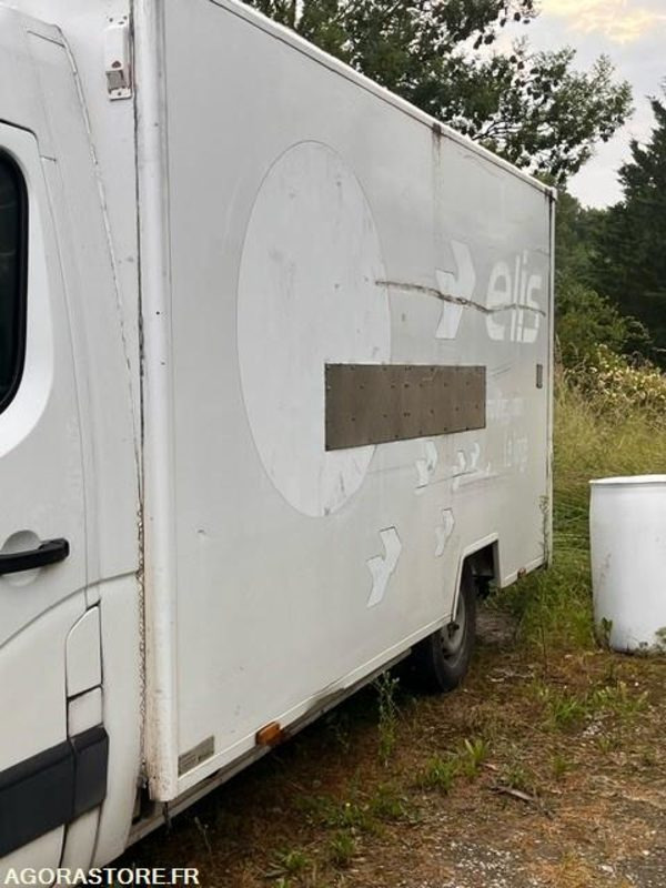 FOURGON - RENAULT MASTER - 2014 / 390390KM (DL 335 WG) Non Roualnt - Fourgon utilitaire: photos 2 FOURGON - RENAULT MASTER - 2014 / 390390KM (DL 335 WG) Non Roualnt - Fourgon utilitaire: photos 2
