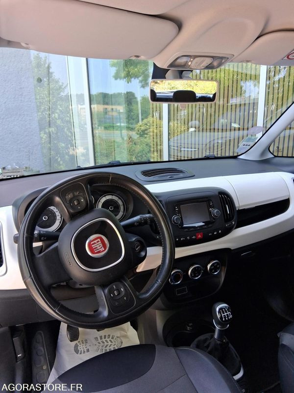 Fiat 500 L GNV POPSTAR MINISPACE DE 2016 - Voiture: photos 3 Fiat 500 L GNV POPSTAR MINISPACE DE 2016 - Voiture: photos 3