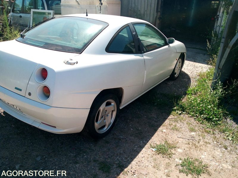 Fiat coupée 2.0L 20V - Voiture: photos 5 Fiat coupée 2.0L 20V - Voiture: photos 5