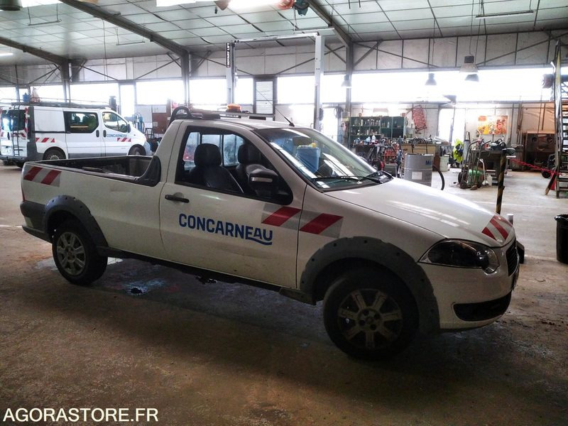 Fiat strada pick-up - Utilitaire benne: photos 4 Fiat strada pick-up - Utilitaire benne: photos 4