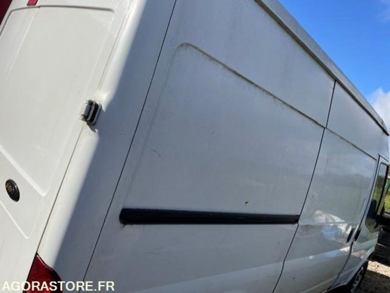 Ford Transit 2012 - Fourgon utilitaire: photos 3 Ford Transit 2012 - Fourgon utilitaire: photos 3