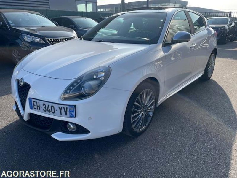 GIULIETTA LUSSO 1.4i TB 150cv S§S-12/2016-89360KM - Voiture: photos 1 GIULIETTA LUSSO 1.4i TB 150cv S§S-12/2016-89360KM - Voiture: photos 1