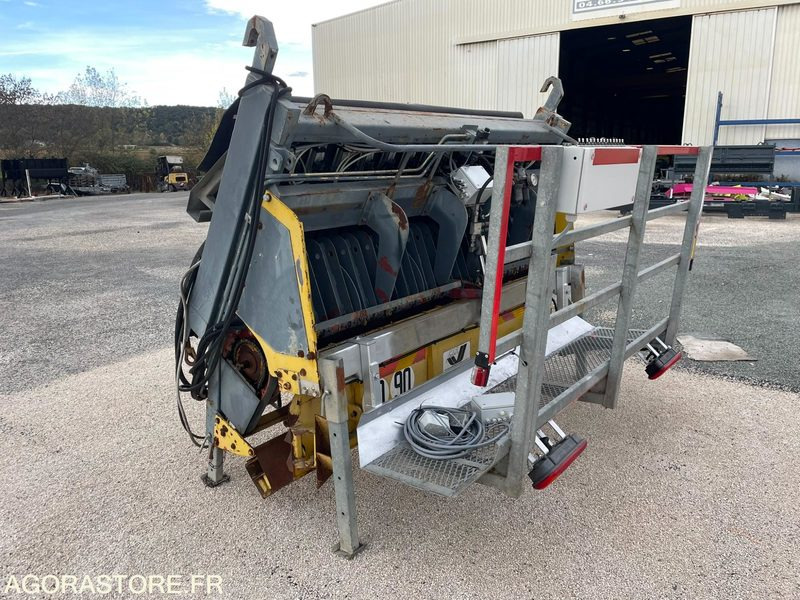 GRAVILLONNEUR CYLEXTRA D'OCCASION CMTP - Travaux routiers: photos 2 GRAVILLONNEUR CYLEXTRA D'OCCASION CMTP - Travaux routiers: photos 2