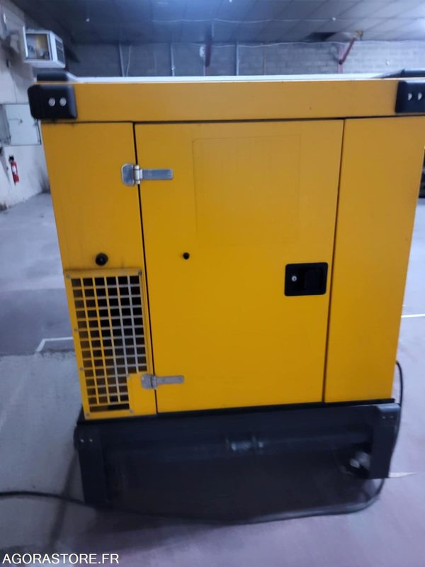 Groupe électrogène pramac grw22 - Groupe électrogène: photos 4 Groupe électrogène pramac grw22 - Groupe électrogène: photos 4