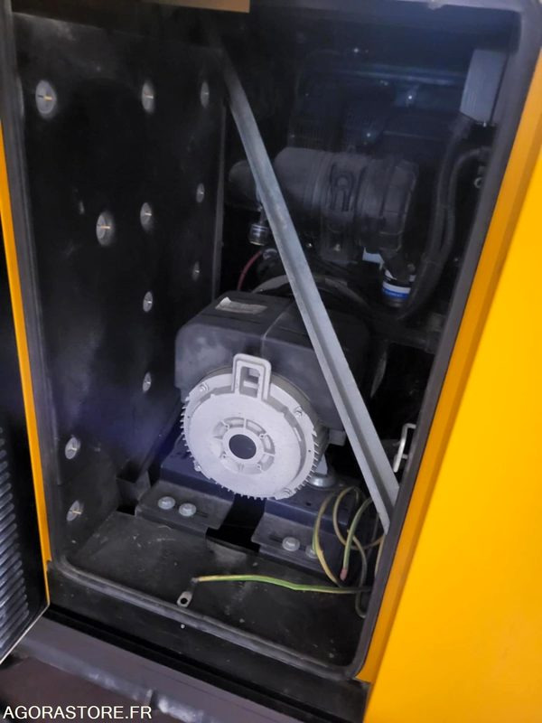 Groupe électrogène pramac grw22 - Groupe électrogène: photos 5 Groupe électrogène pramac grw22 - Groupe électrogène: photos 5