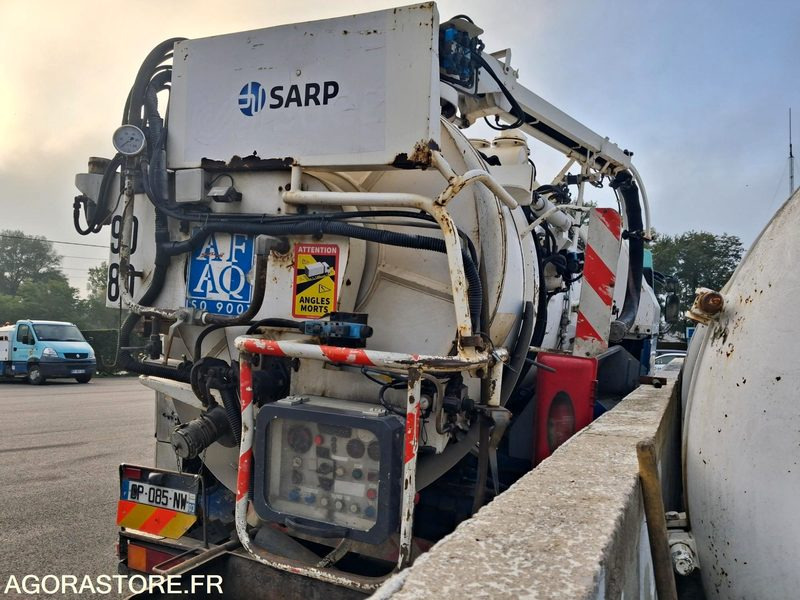 Hydrocureur Huwer/Renault 19T CP085NW (VENTE UNIQUEMENT EXPORT) - Camion hydrocureur: photos 4 Hydrocureur Huwer/Renault 19T CP085NW (VENTE UNIQUEMENT EXPORT) - Camion hydrocureur: photos 4