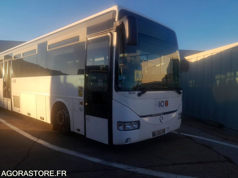 IVECO BUS CROSSWAY N°093341 - Bus scolaire: photos 1 IVECO BUS CROSSWAY N°093341 - Bus scolaire: photos 1