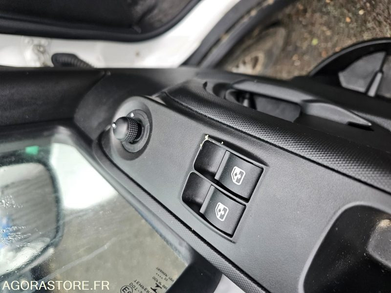 Fourgon utilitaire Iveco daily 35S14 - 2022 - 8815 Kms: photos 12 Fourgon utilitaire Iveco daily 35S14 - 2022 - 8815 Kms: photos 12