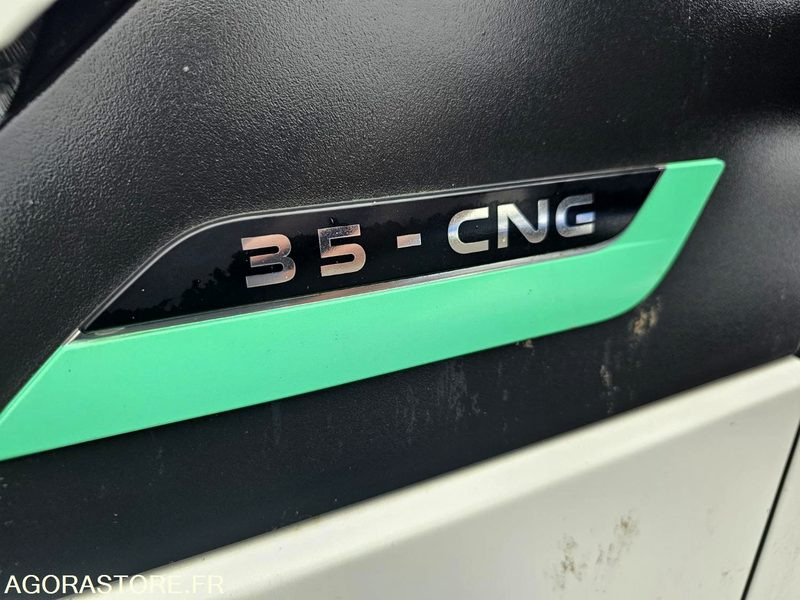 Fourgon utilitaire Iveco daily 35S14 - 2022 - 8815 Kms: photos 17 Fourgon utilitaire Iveco daily 35S14 - 2022 - 8815 Kms: photos 17