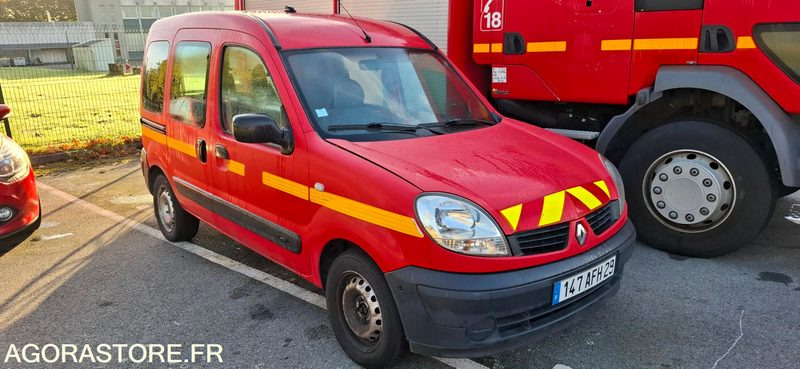 KANGOO 1.5 dCi 85 ALIZE - 147AFH29 - Voiture: photos 4 KANGOO 1.5 dCi 85 ALIZE - 147AFH29 - Voiture: photos 4