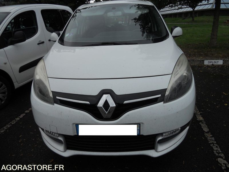LOT 11 SLT - RENAULT SCENIC - Voiture: photos 1 LOT 11 SLT - RENAULT SCENIC - Voiture: photos 1