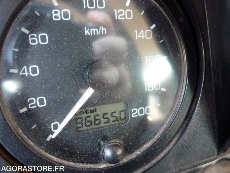 SUV Land Rover Defender Long: photos 22 SUV Land Rover Defender Long: photos 22