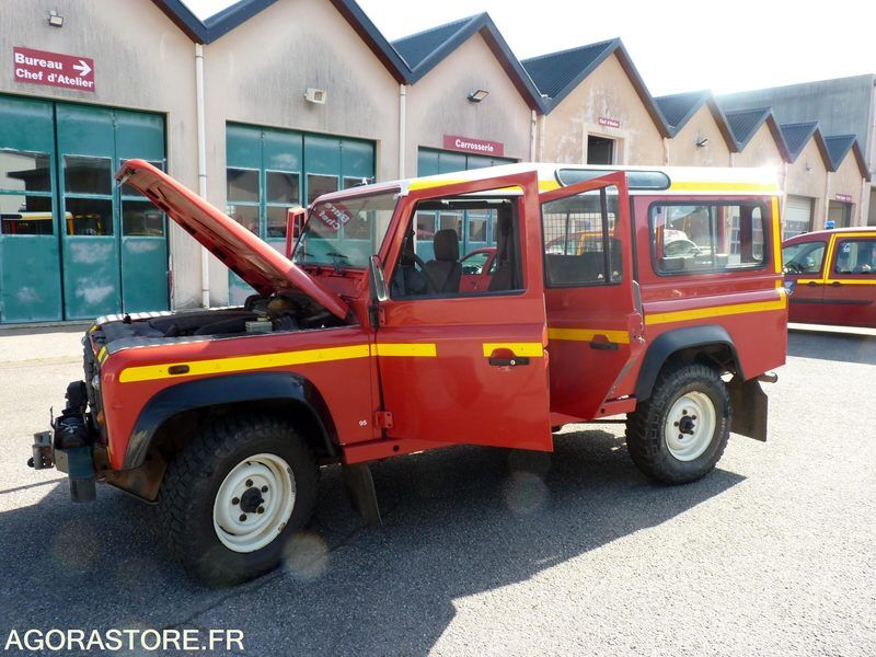 SUV Land Rover Defender Long: photos 35 SUV Land Rover Defender Long: photos 35