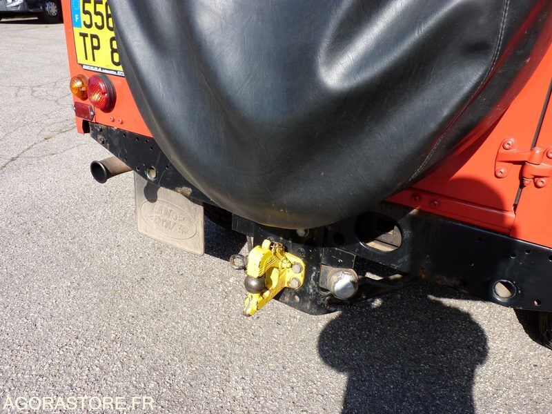 SUV Land Rover Defender Long: photos 31 SUV Land Rover Defender Long: photos 31