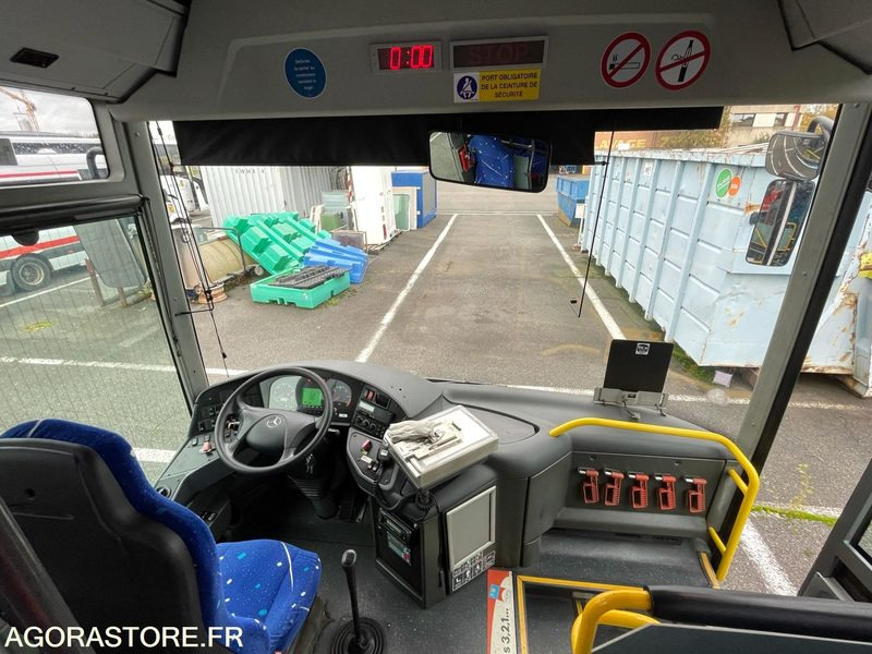 MERCEDES INTOURO 13m N°093019 - Bus scolaire: photos 3 MERCEDES INTOURO 13m N°093019 - Bus scolaire: photos 3