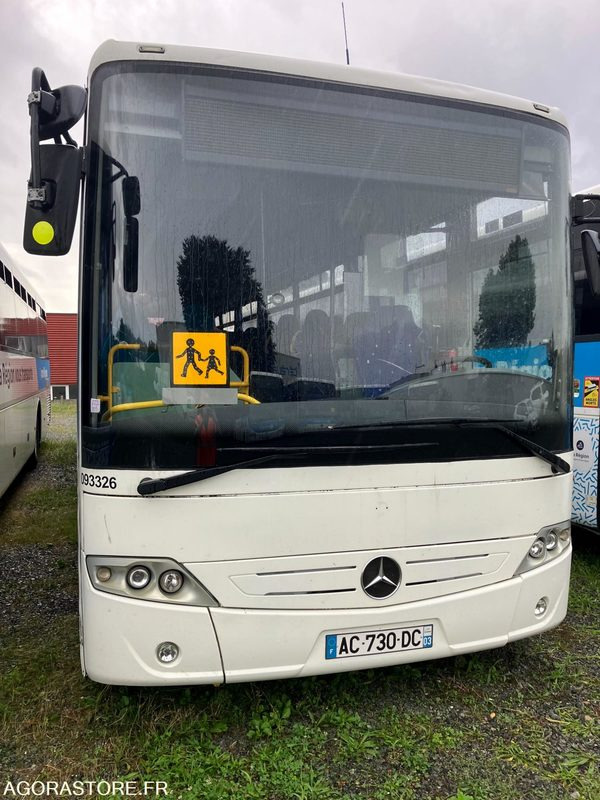 MERCEDES INTOURO 13m N°093326 - Bus scolaire: photos 1 MERCEDES INTOURO 13m N°093326 - Bus scolaire: photos 1