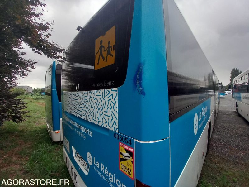 MERCEDES INTOURO 13m N°095054 - Bus scolaire: photos 2 MERCEDES INTOURO 13m N°095054 - Bus scolaire: photos 2