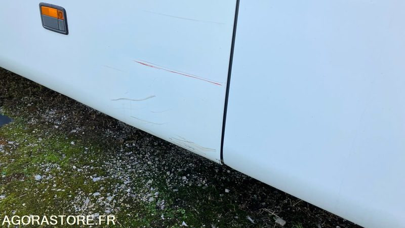 MERCEDES INTOURO N°093252 - Bus scolaire: photos 5 MERCEDES INTOURO N°093252 - Bus scolaire: photos 5