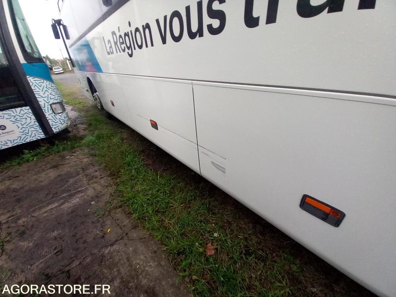 MERCEDES INTOURO N°093327 - Bus scolaire: photos 4 MERCEDES INTOURO N°093327 - Bus scolaire: photos 4