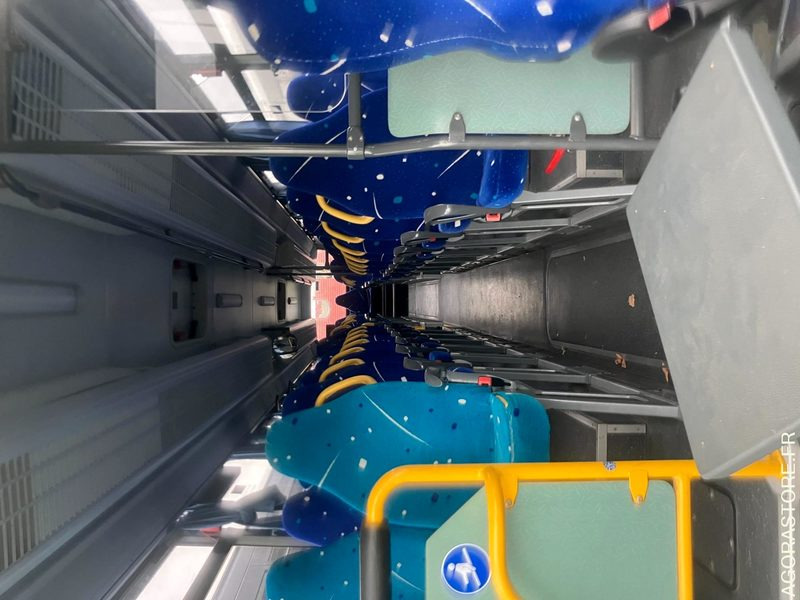 MERCEDES INTOURO N°093359 - Bus scolaire: photos 5 MERCEDES INTOURO N°093359 - Bus scolaire: photos 5