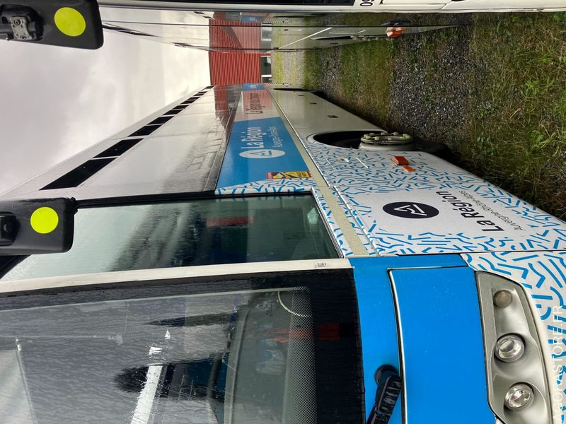 MERCEDES INTOURO N°093359 - Bus scolaire: photos 3 MERCEDES INTOURO N°093359 - Bus scolaire: photos 3