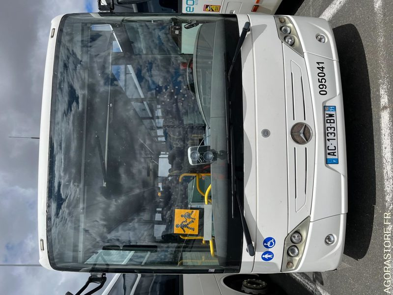 MERCEDES INTOURO N°095041 - Bus scolaire: photos 1 MERCEDES INTOURO N°095041 - Bus scolaire: photos 1