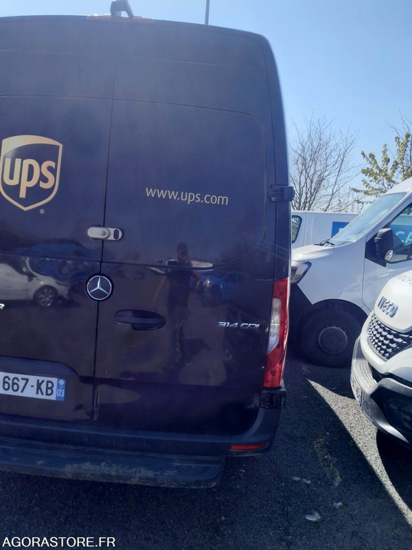 MERCEDES SPRINTER - 2020 - 137292 Kms - Fourgon utilitaire: photos 5 MERCEDES SPRINTER - 2020 - 137292 Kms - Fourgon utilitaire: photos 5